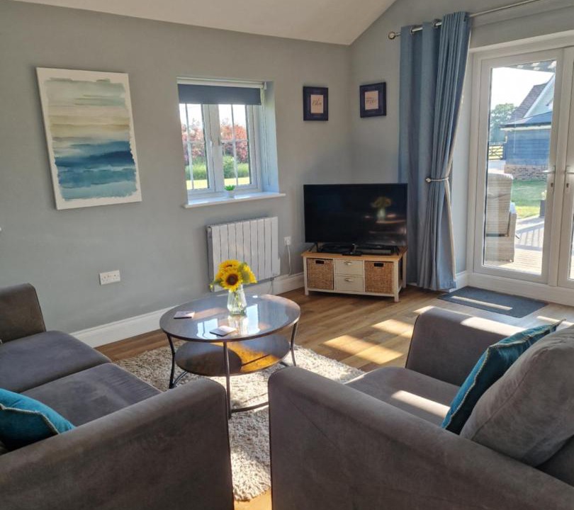 Photo of Livingroom in The Pelhams