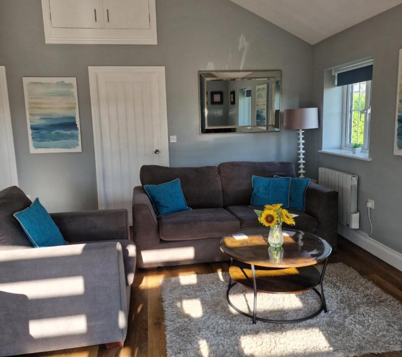 Photo of Livingroom in The Pelhams