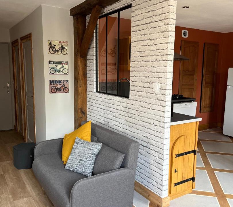 Photo of Others in Thiers