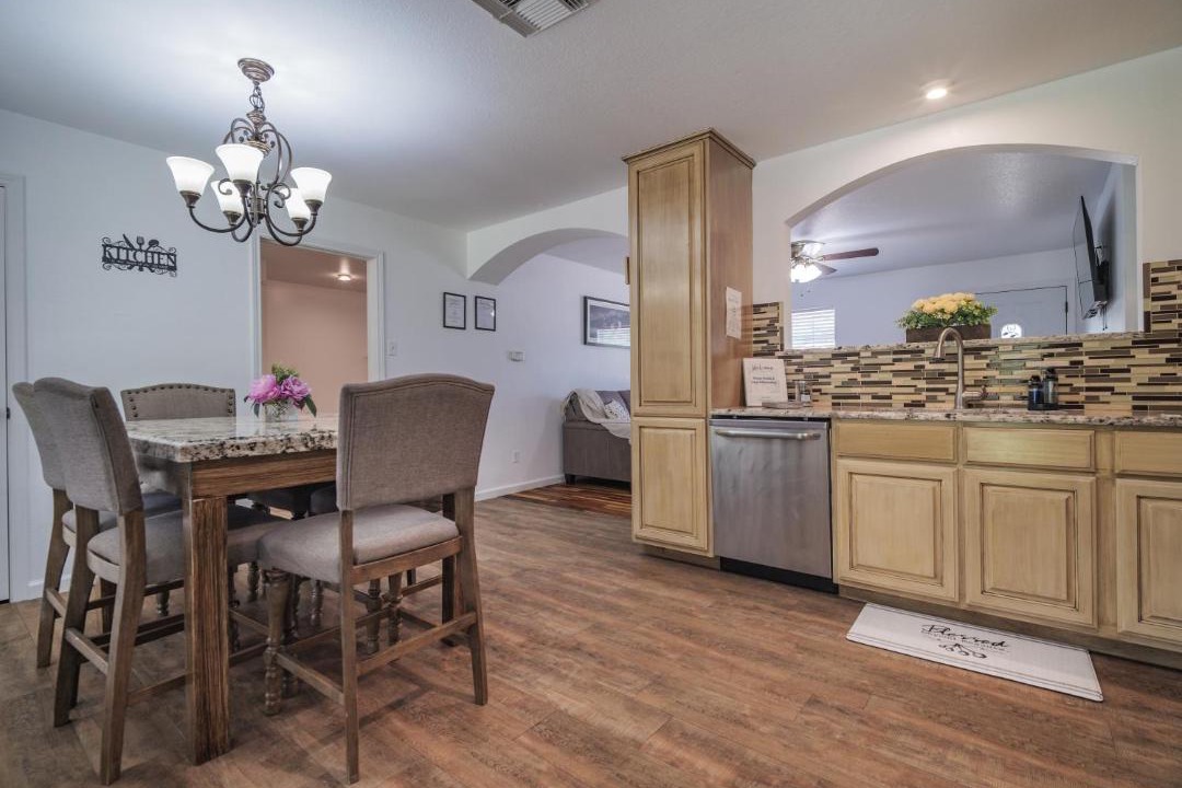 Photo of Kitchen in Franklin Park