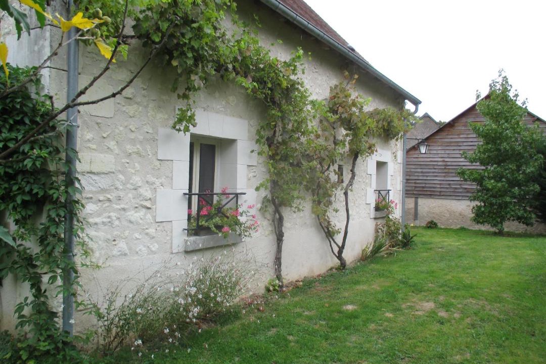 Photo of Buildings in Flere-la-Riviere
