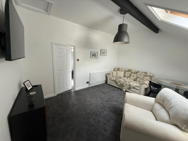 Photo of Others in Easton in Gordano