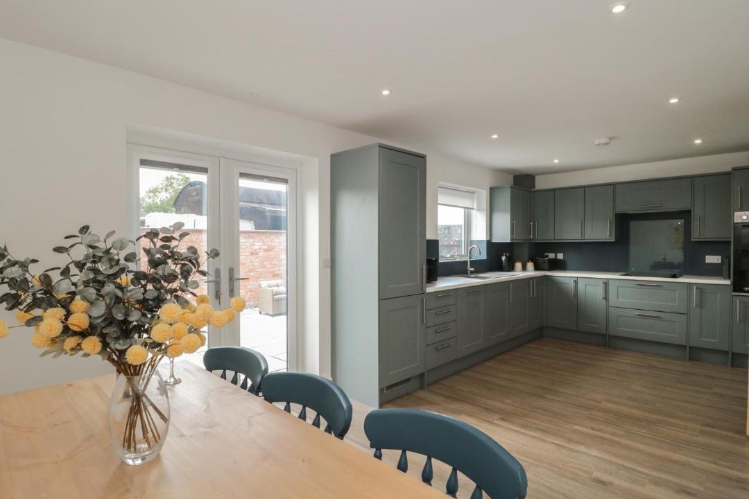 Photo of Others in Highbridge