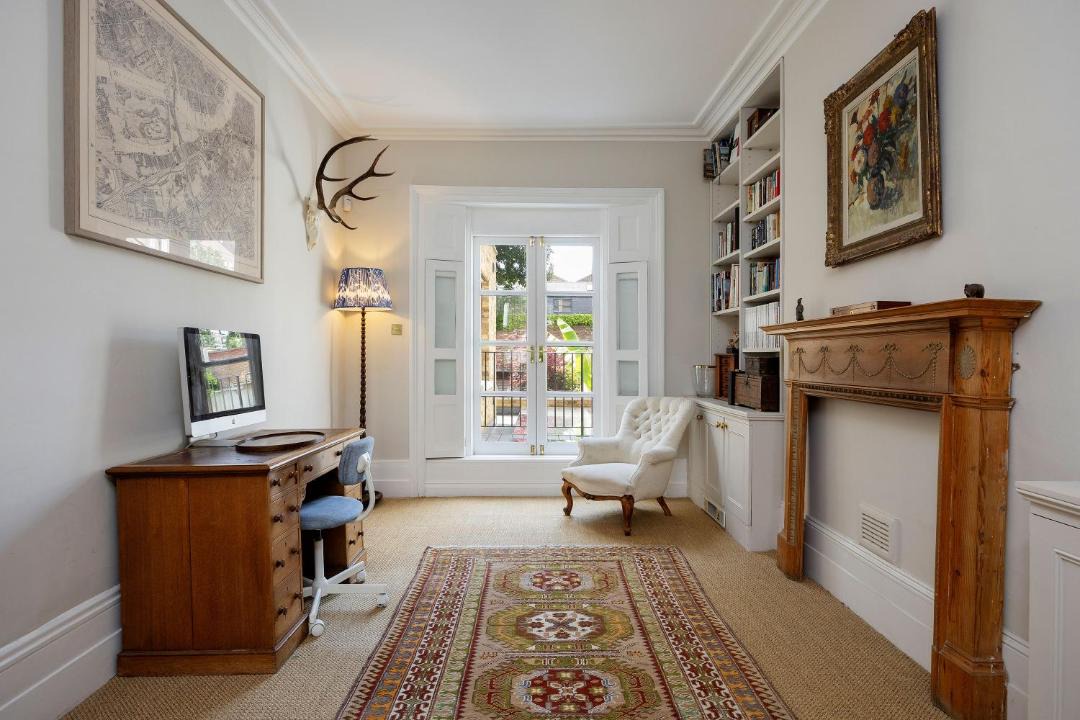 Photo of Others in Oval