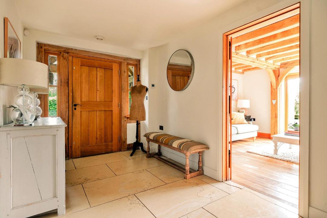 Photo of Others in Beckford