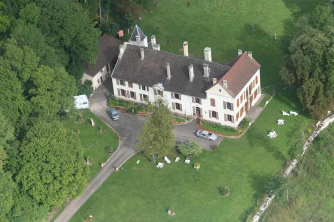 Photo of Buildings in Arc-en-Barrois