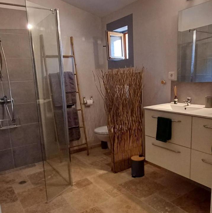Photo of Bathroom in Terraube