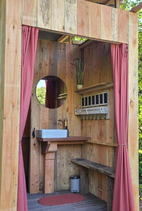 Photo of Others in Combret