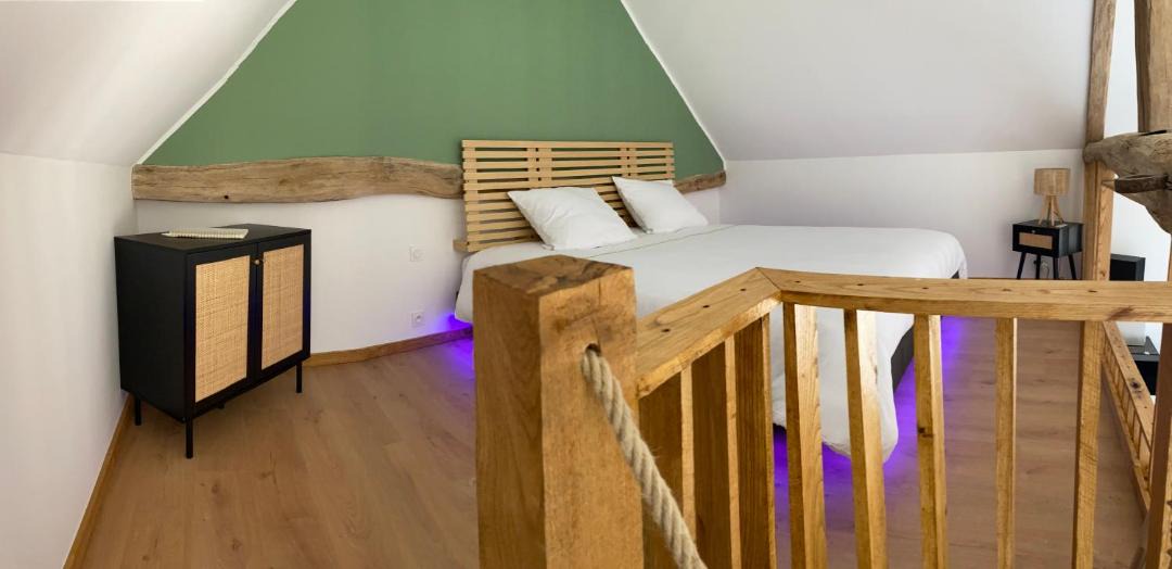 Photo of Others in Yvre-le-Polin