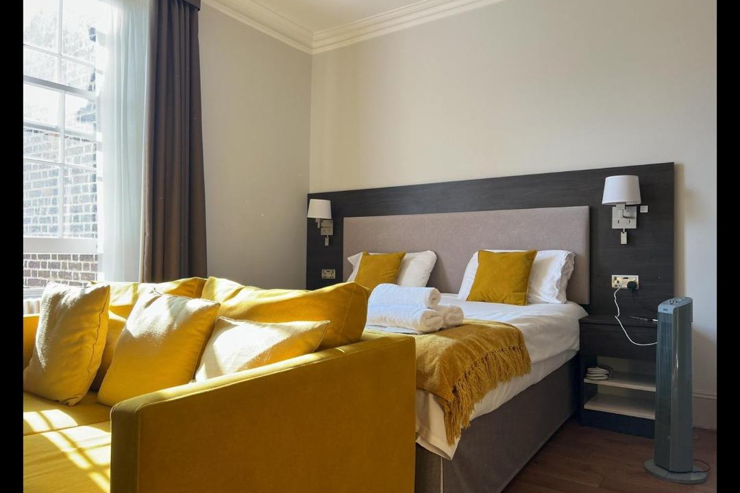 Photo of Others in Pembridge