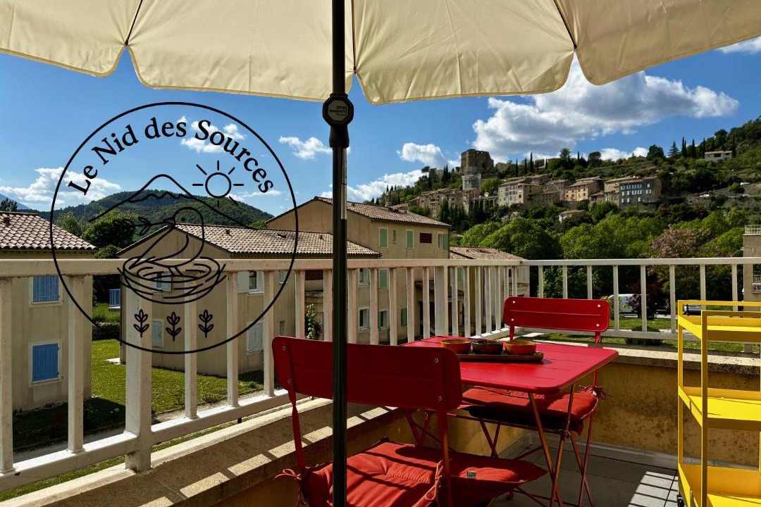 Photo of Patio Balcony in Montbrun-les-Bains