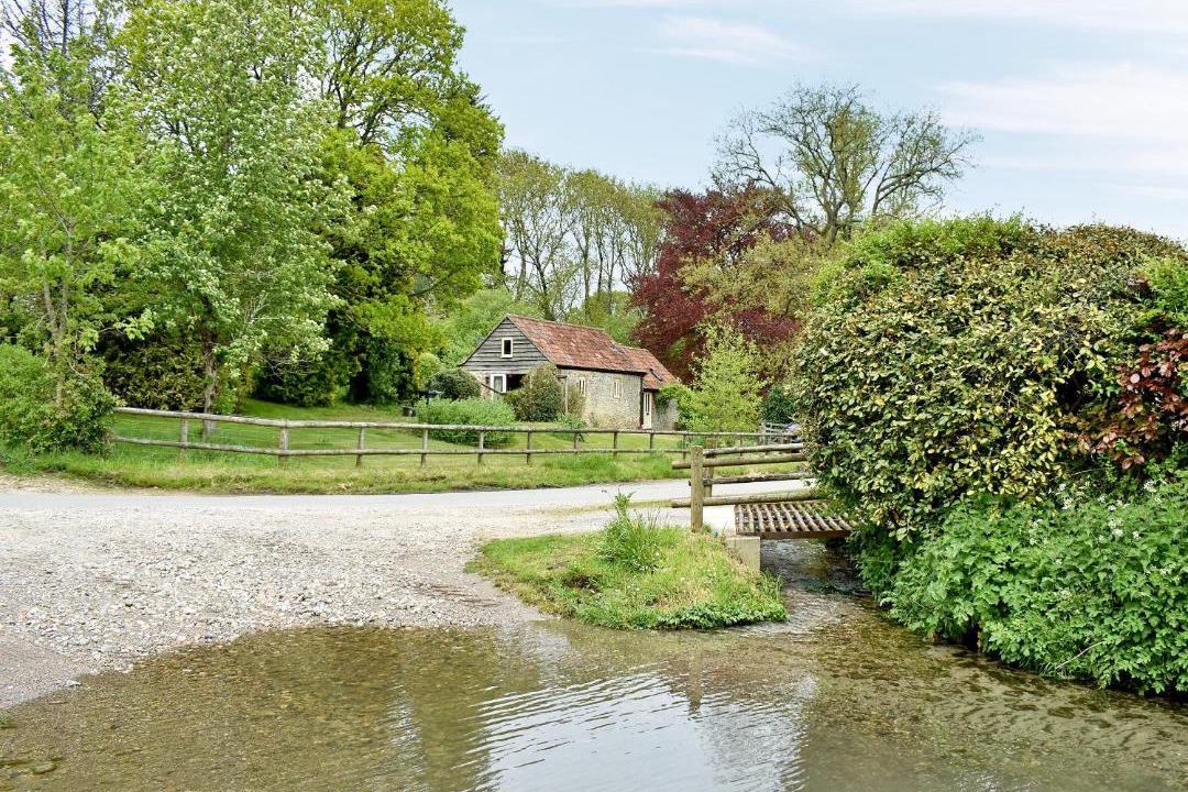 Photo of Others in West Compton