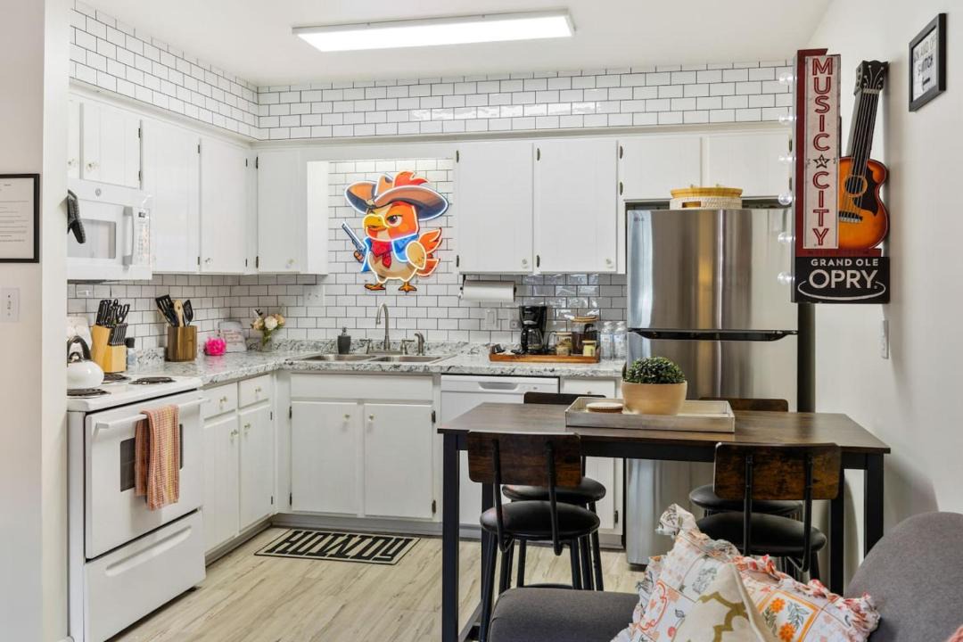 Photo of Kitchen in Music Row