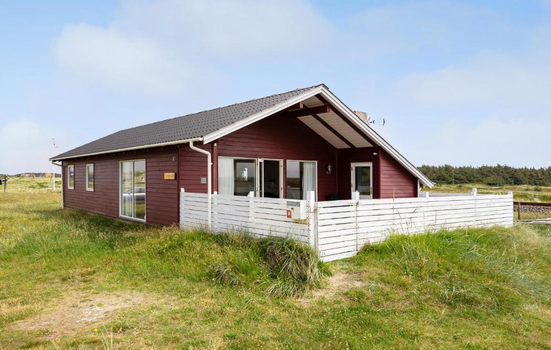 Photo of Others in Vrist Strand