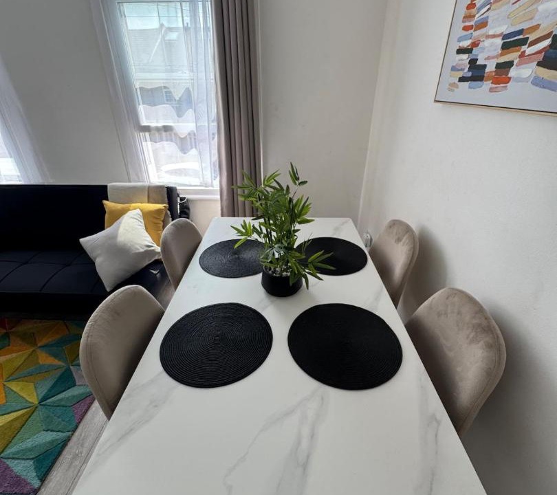 Photo of Others in Bensham Manor