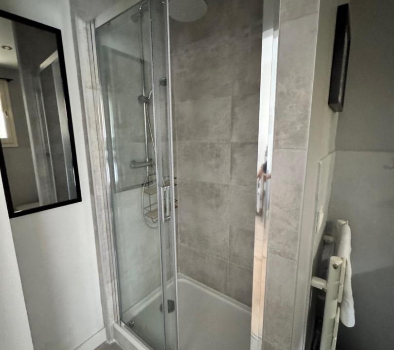 Photo of Bathroom in Chaumes-en-Brie