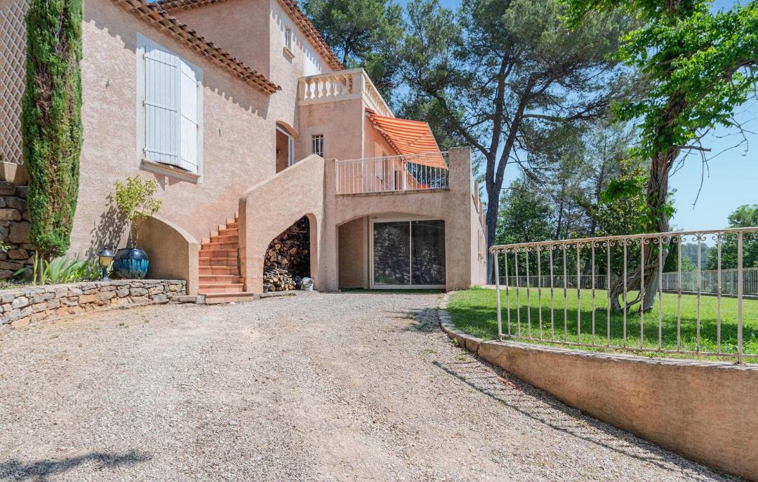 Photo of Others in Saint-Maximin-la-Sainte-Baume