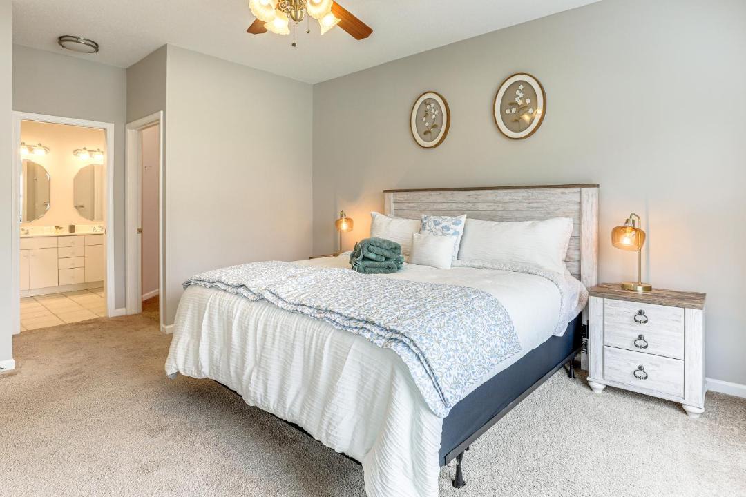 Photo of Bedroom in Red Hill