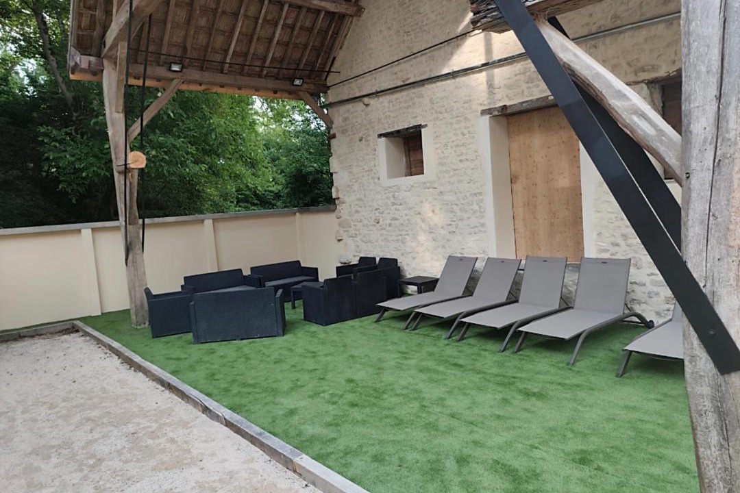 Photo of Others in Chablis