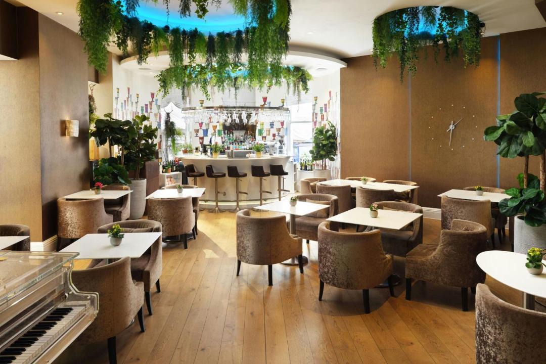 Photo of Others in Kensington