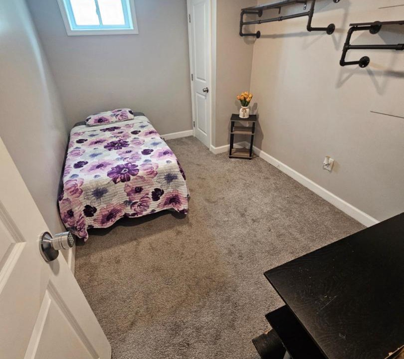 Photo of Bedroom in Rolling Road Farms