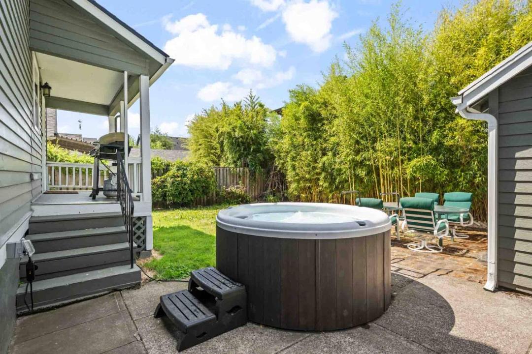 Photo of Others in Foster - Powell