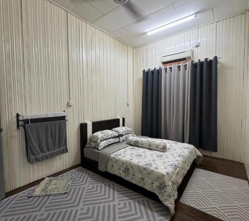 Photo of Bedroom in Kuala Terengganu