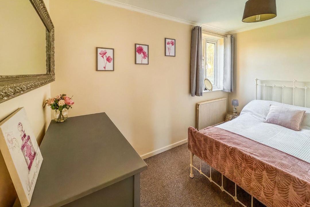 Photo of Others in Howlett End