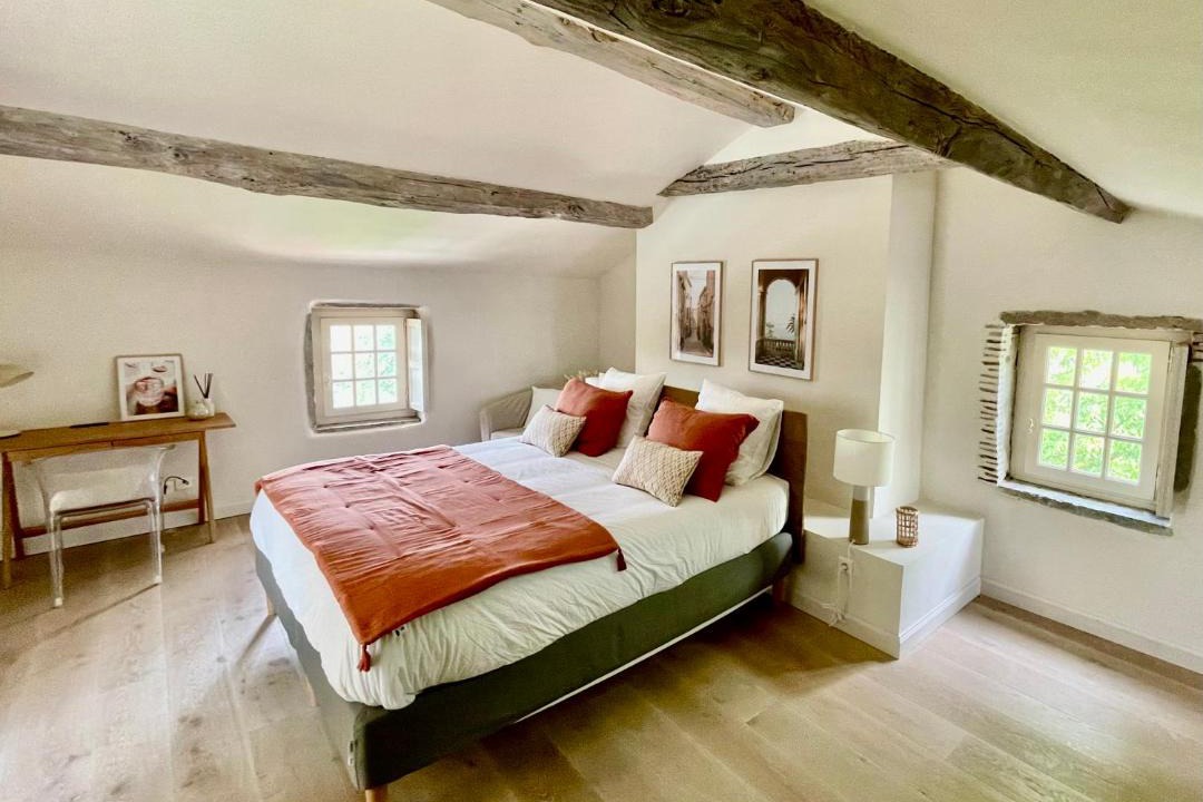 Photo of Bedroom in Chasselay