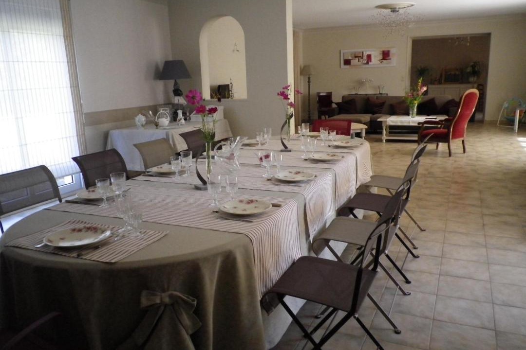 Photo of Livingroom in Doussay
