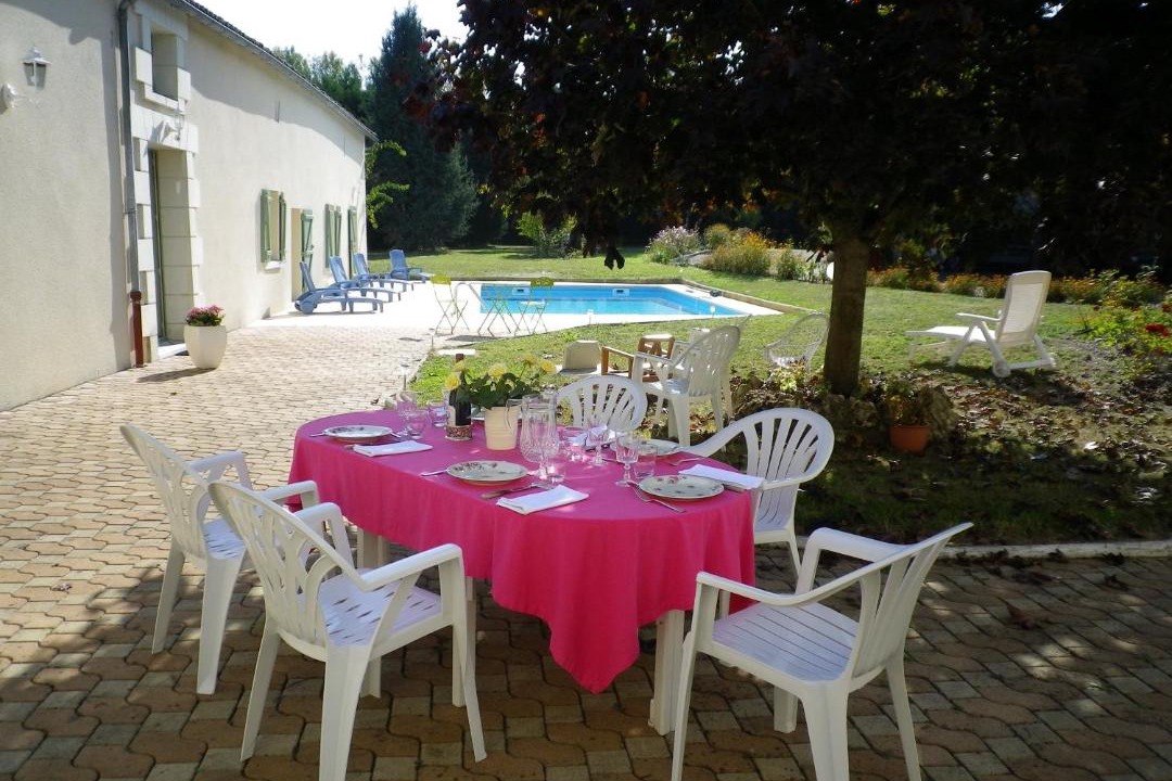 Photo of Patio Balcony in Doussay