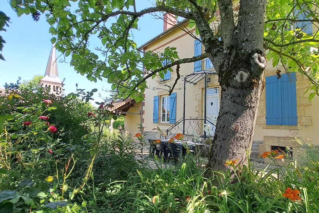 Photo of Others in Verneuil