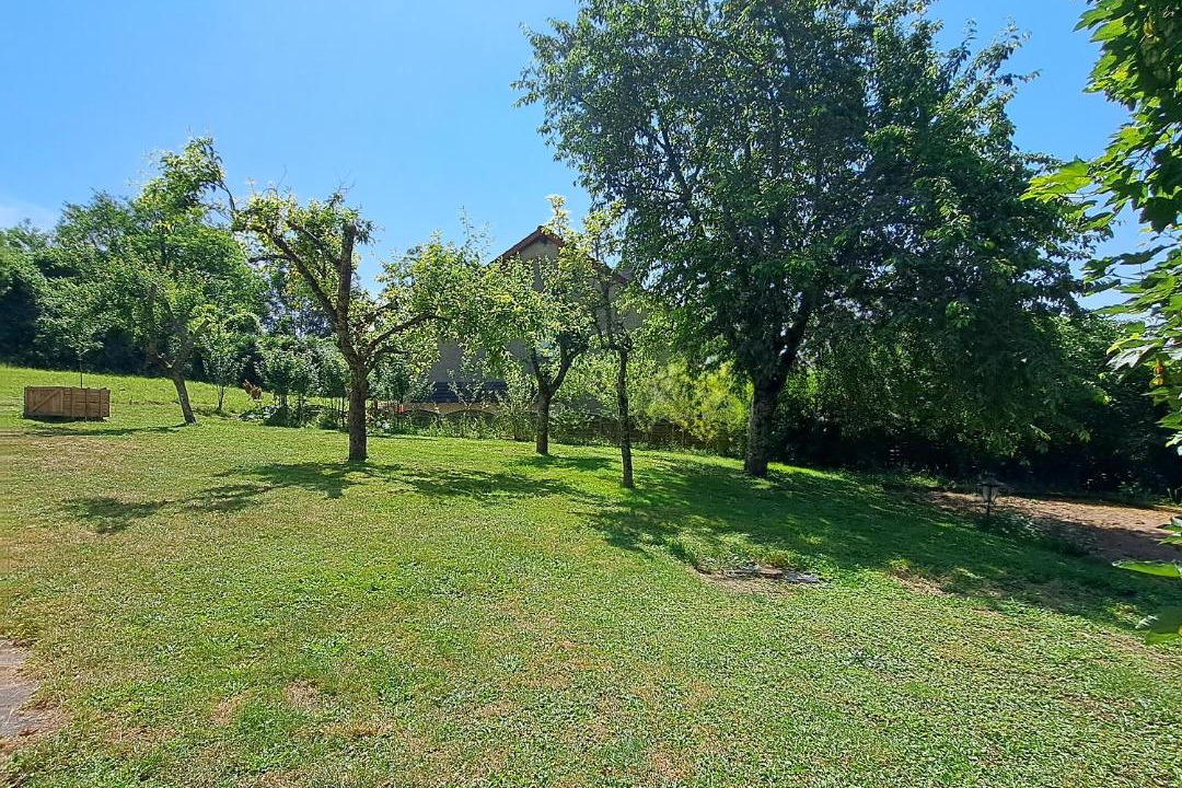 Photo of Others in Verneuil