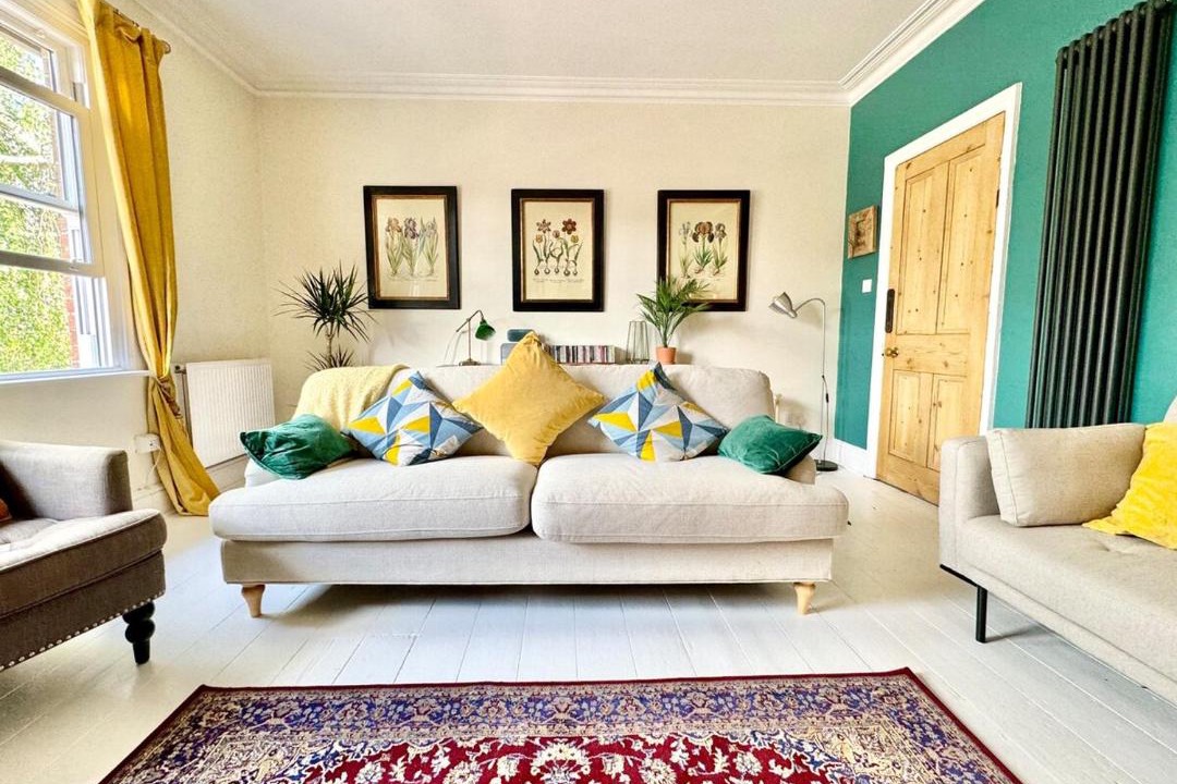 Photo of Livingroom in Summertown