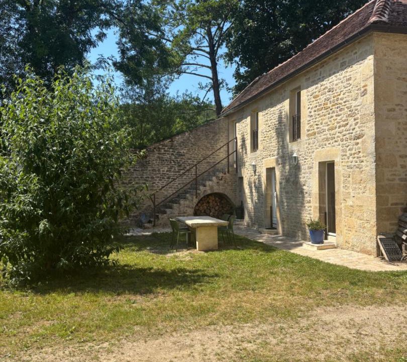 Photo of Others in LIsle-sur-Serein