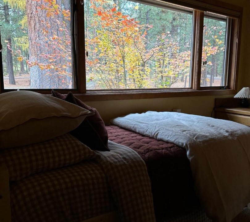 Photo of Bedroom in Black Butte Ranch