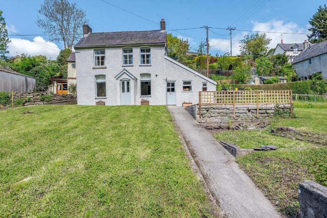 Photo of Others in Knighton