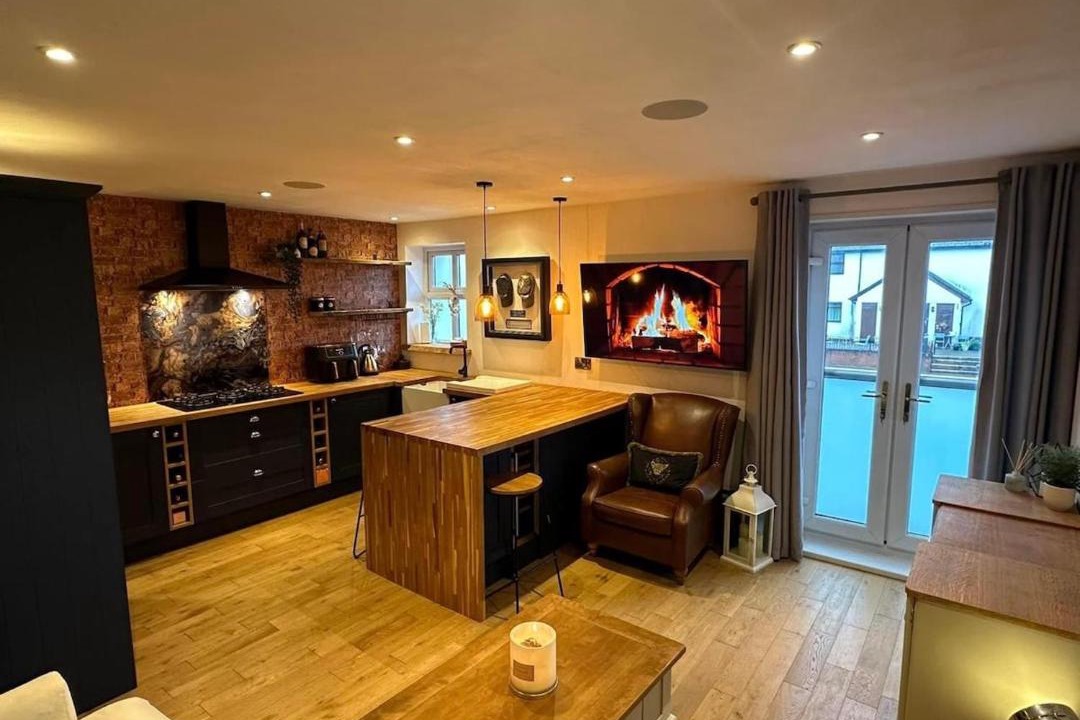 Photo of Others in Caerleon