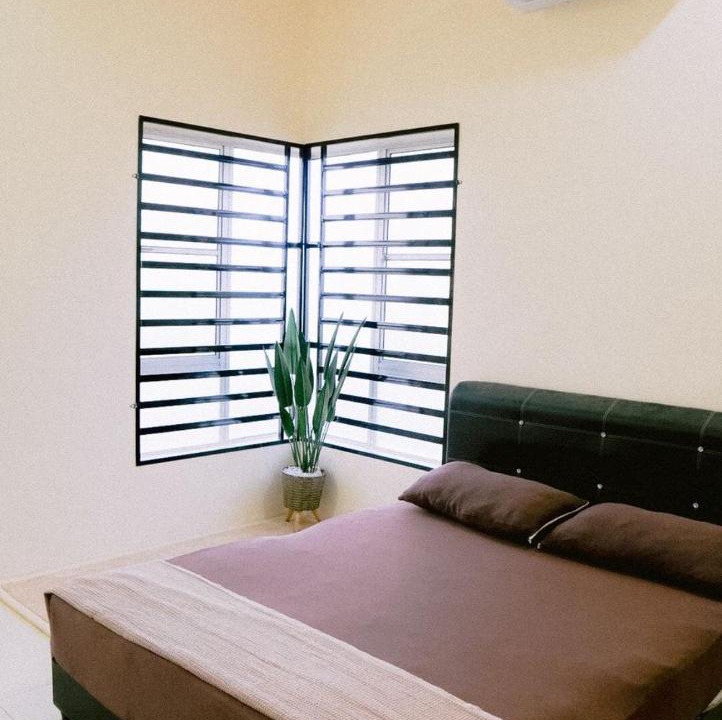 Photo of Bedroom in Perak Tengah District