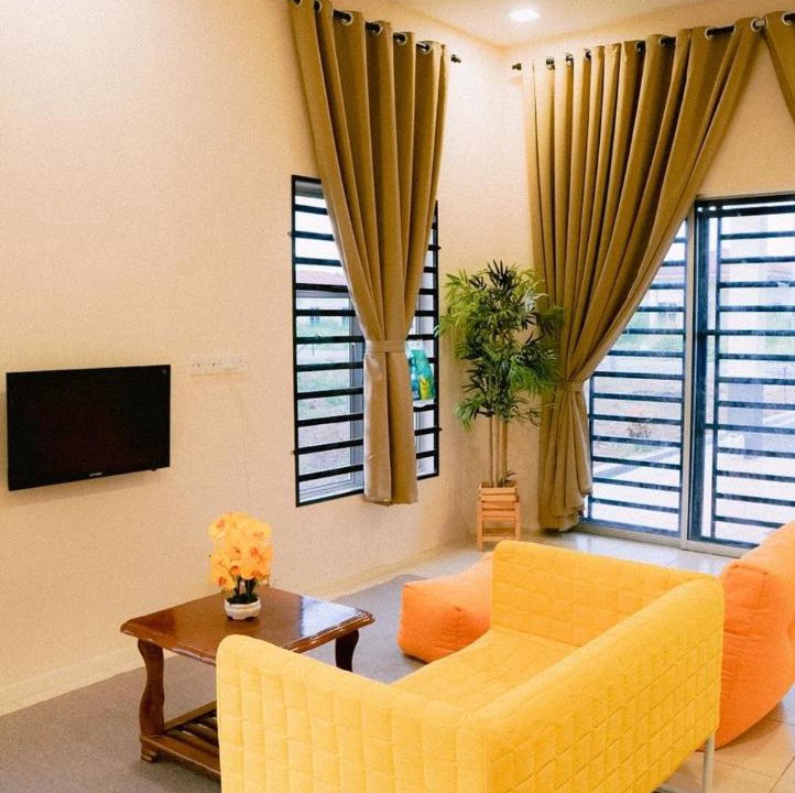 Photo of Livingroom in Perak Tengah District