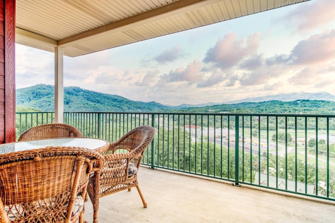 Photo of Patio Balcony in Pigeon Forge