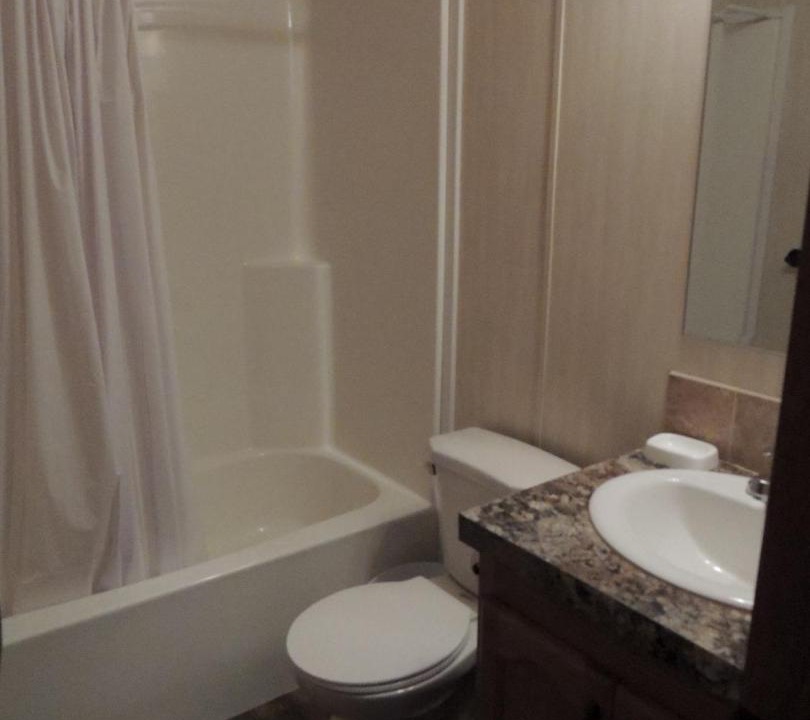 Photo of Bathroom in Amboy