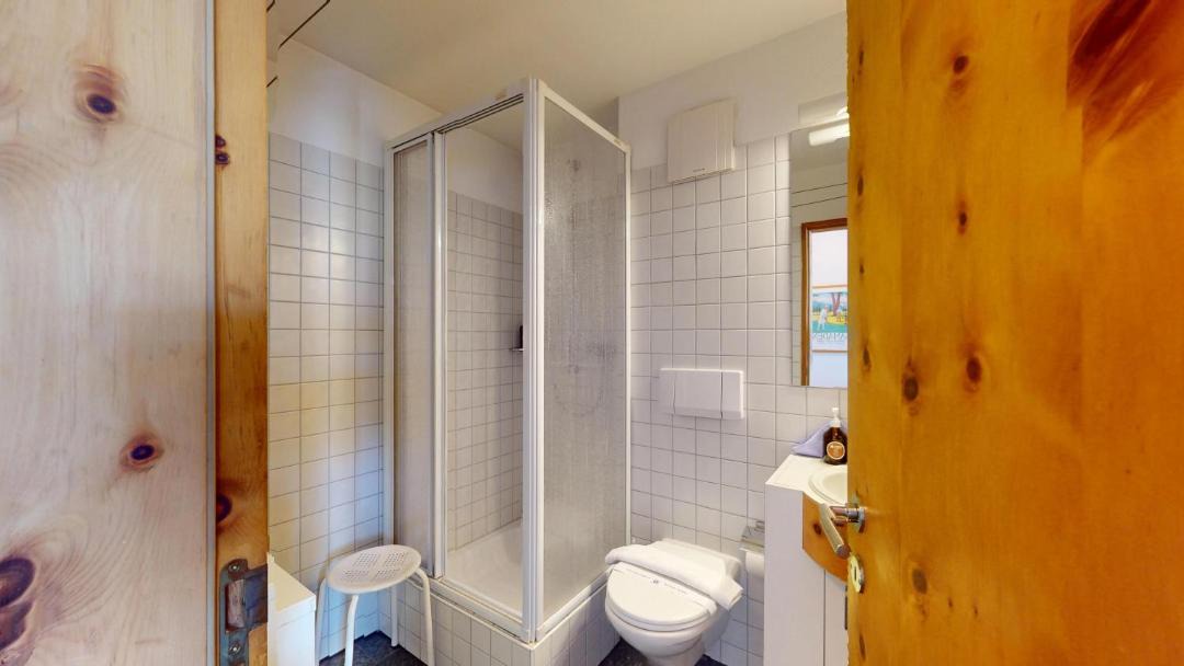 Photo of Bathroom in Silvaplana