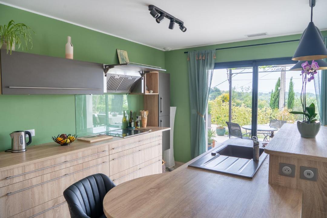 Photo of Kitchen in Piegon