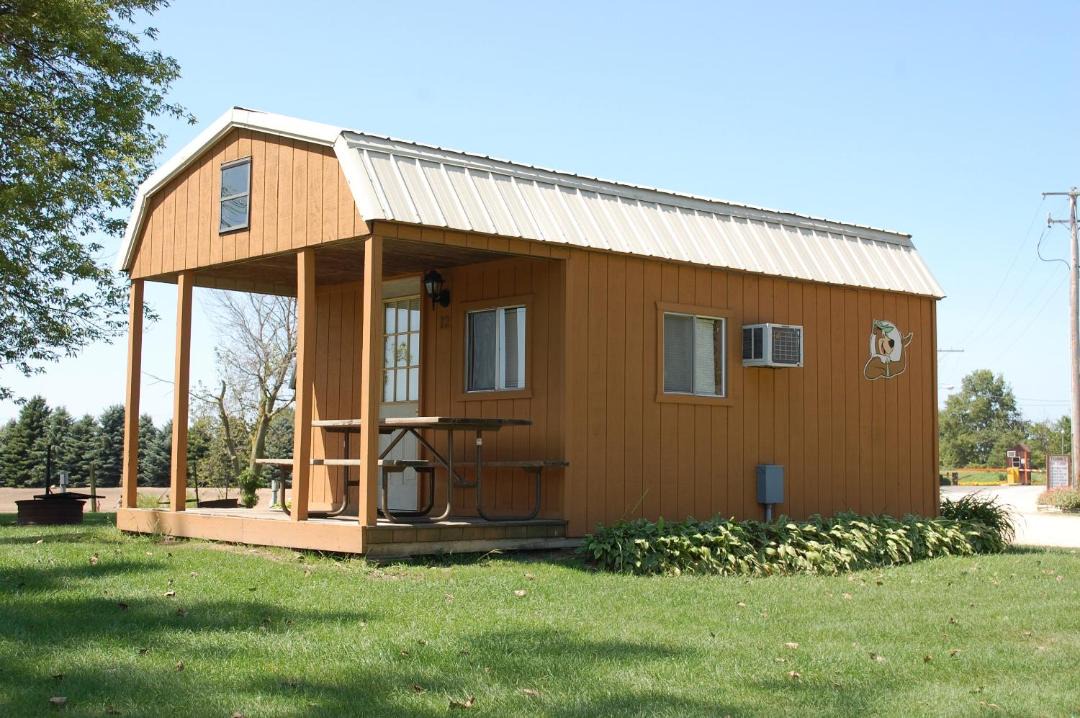 Photo of Buildings in Amboy
