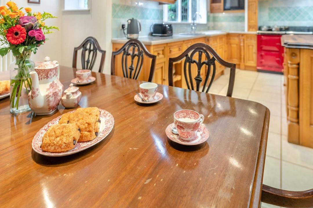 Photo of Kitchen in East Grinstead