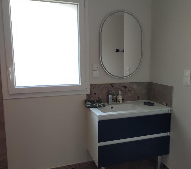 Photo of Bathroom in Gruge-l'Hopital