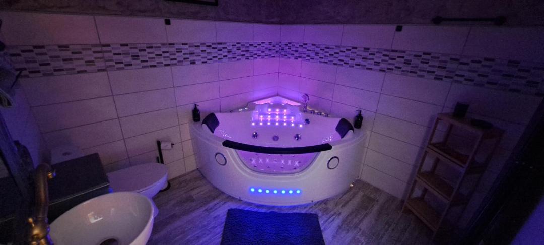 Photo of Bathroom in Douzens