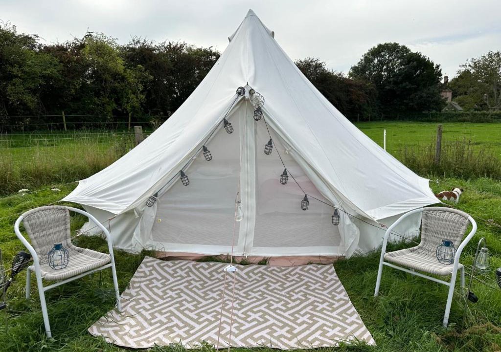 Photo of Others in Charlton