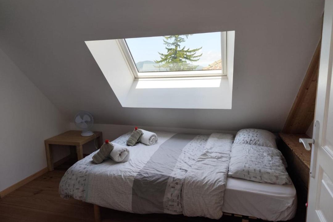 Photo of Bedroom in Jongieux
